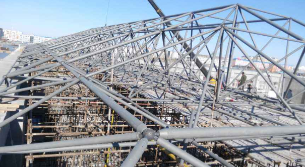 丰镇细数网架装配中抉择应用钢结构对室第的优势